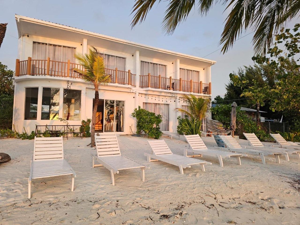 The Sunset Villa Dhiffushi Exterior foto